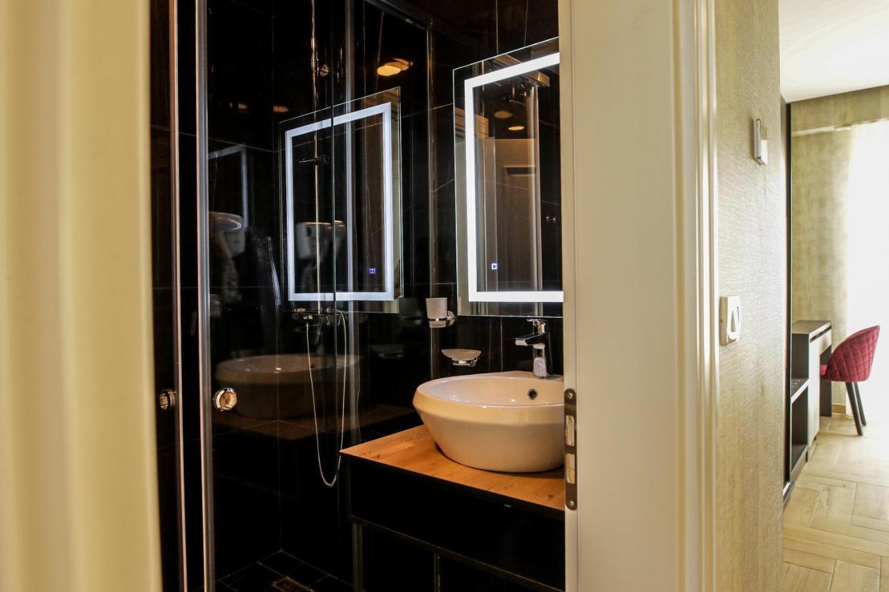 Rozafa Blu Hotel Шенджин Экстерьер фото