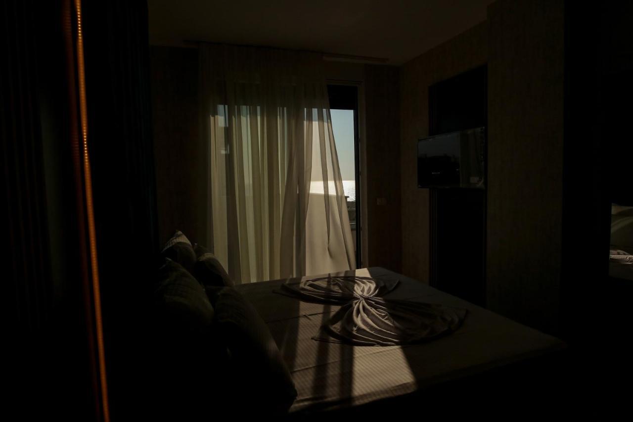 Rozafa Blu Hotel Шенджин Экстерьер фото