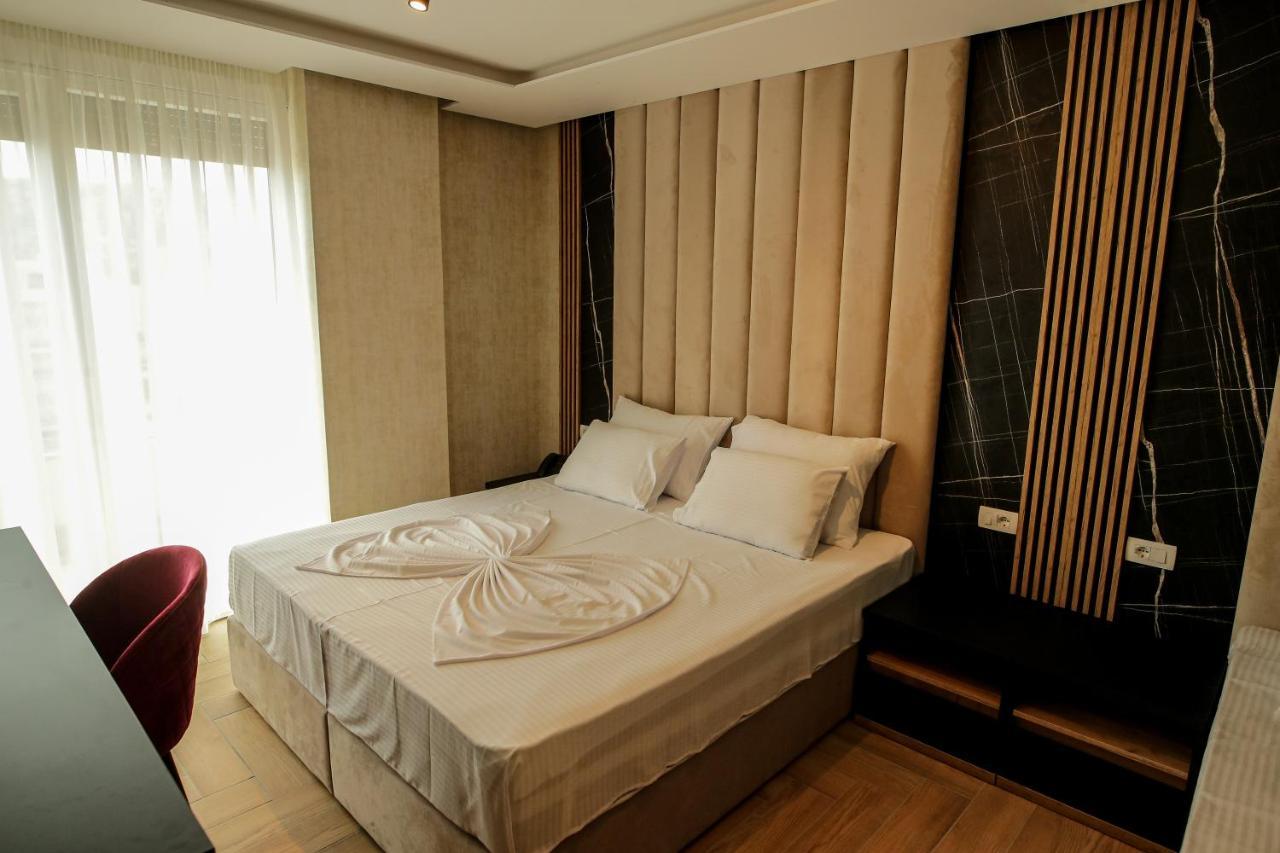 Rozafa Blu Hotel Шенджин Экстерьер фото