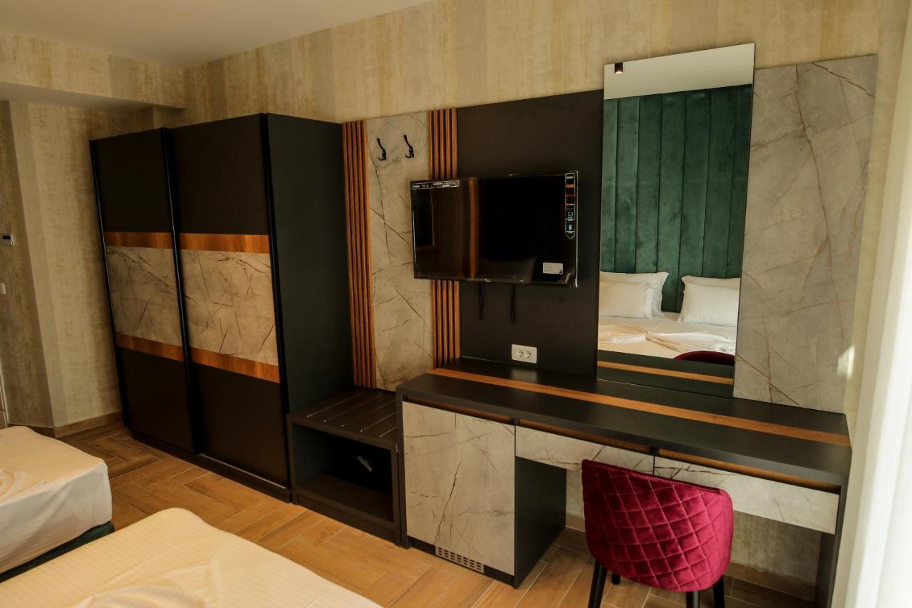 Rozafa Blu Hotel Шенджин Экстерьер фото