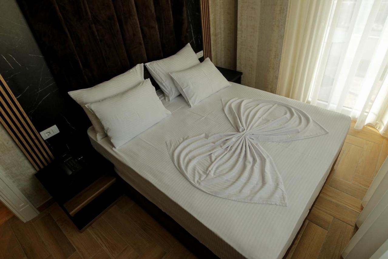 Rozafa Blu Hotel Шенджин Экстерьер фото