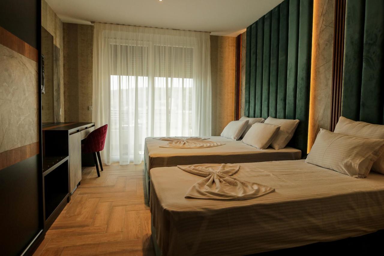 Rozafa Blu Hotel Шенджин Экстерьер фото