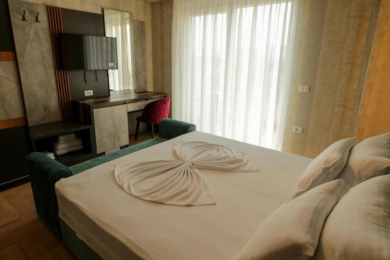 Rozafa Blu Hotel Шенджин Экстерьер фото